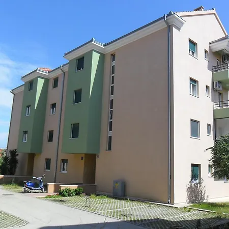 Apartment Ivan Trogir Exterior photo